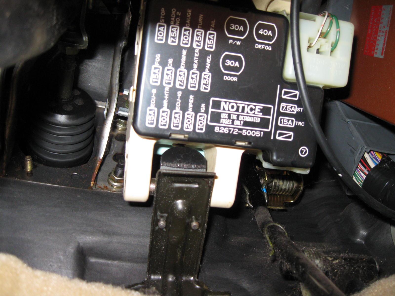 1998 lexus ls400 cigarette lighter fuse location Hey guys i have a 1998 lexus ls400 and Lexus GS400 (1998 - 2000)