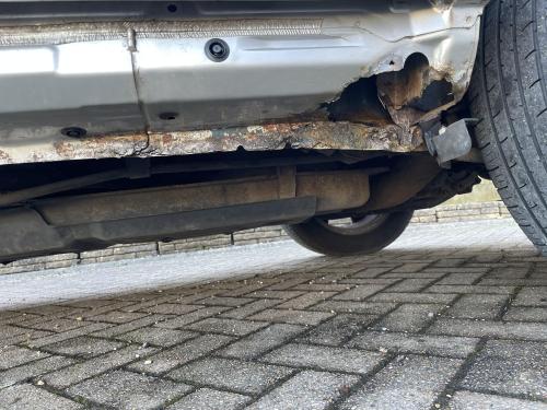 Nearside rear sills rust - RX 300 / RX 350h / RX 400h / RX 200t / RX ...